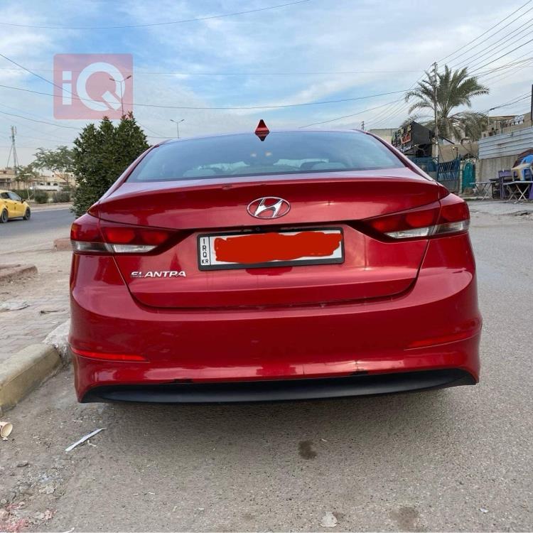 هیوندای ئەلەنترا
